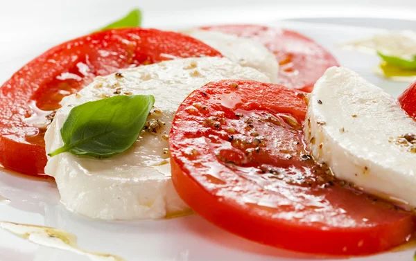 Caprese salad — Stock Photo, Image