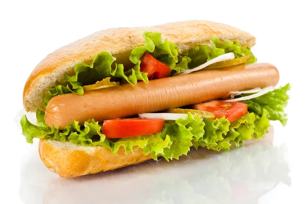 Hot Dog auf weißem Hintergrund — Stockfoto