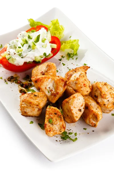 Grilled meat and vegetables — Stock Photo, Image