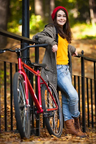 Urban biking — Stock Photo, Image