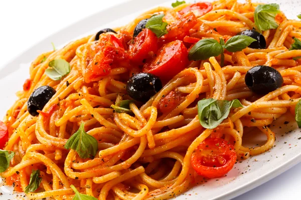 Pasta con carne, salsa di pomodoro — Foto Stock