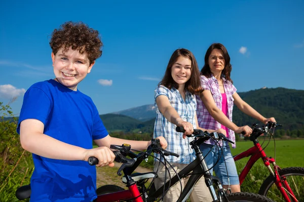 Family biking — Stock Photo, Image