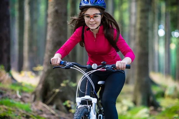 Girl biking — Stock Photo, Image