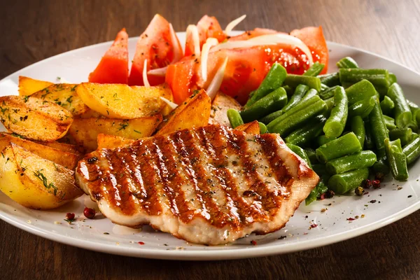 Grilled steaks — Stock Photo, Image