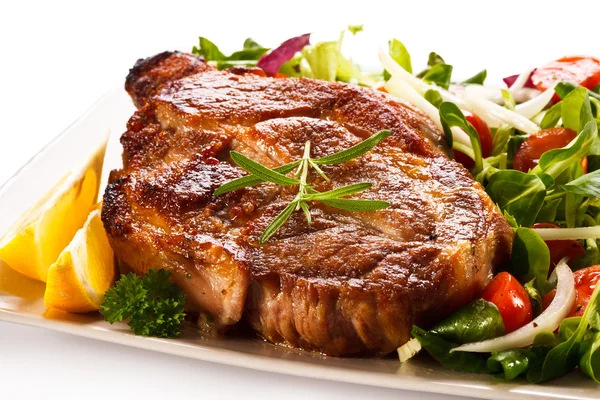 Steak vom Grill — Stockfoto