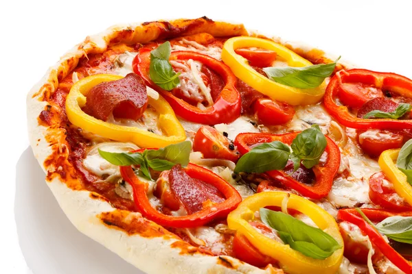 Pizza mit Pfeffer — Stockfoto