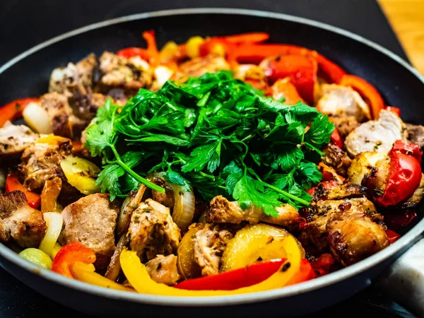 Estofado Ternera Con Verduras Hierbas — Foto de Stock