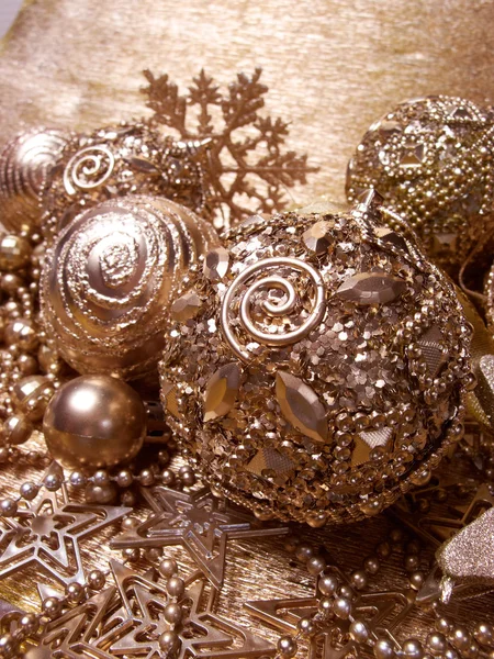 Gold christmas balls — Stock Photo, Image