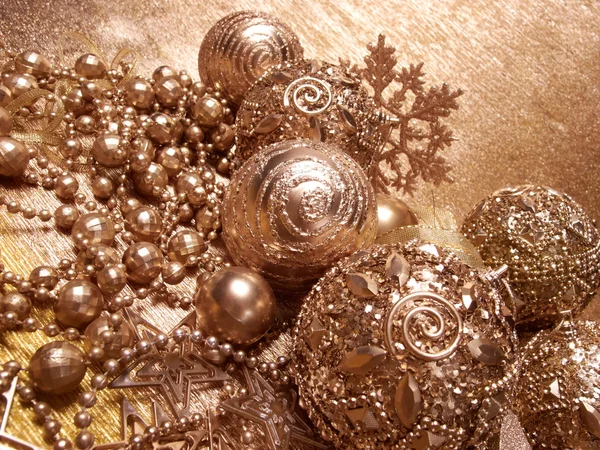 Bolas de Navidad de oro — Foto de Stock