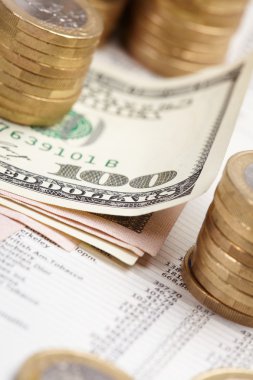 Finansal gazete kağıdı ile