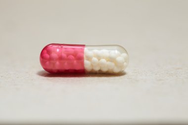 Tablet ve kapsül makro çekim