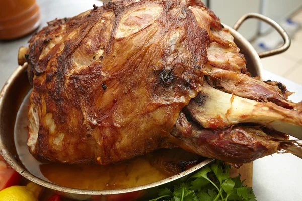 Gebratene Schweinshaxe — Stockfoto