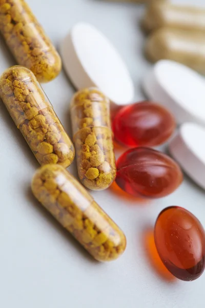 Pills on the table — Stock Photo, Image