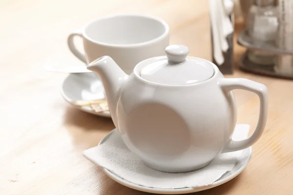 Théière avec thé — Photo