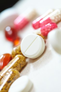 tabletler ve kapsüller