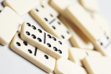 Domino parçaları