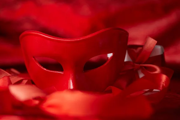 Red Mask Red Ribbons Close View — Stockfoto