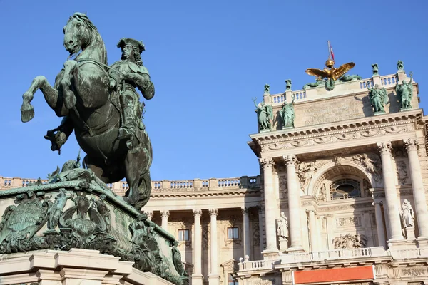 Prins Eugenius van Savoye, hofburg in Wenen, Oostenrijk — Stockfoto