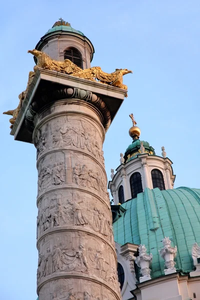 Kostel Karlskirche ve Vídni, Rakousko — Stock fotografie