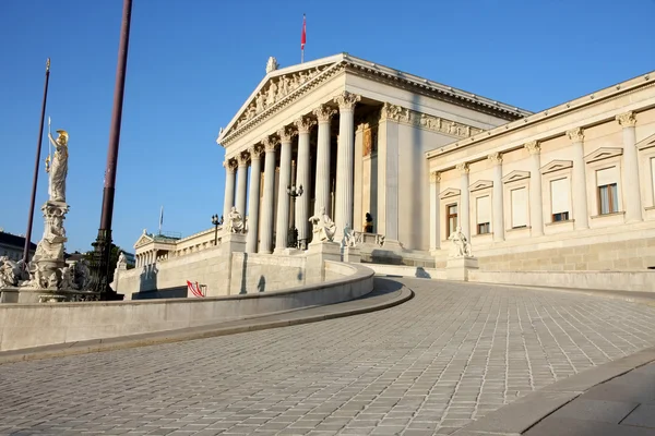 Het Oostenrijkse Parlement in Wenen, Oostenrijk — Stockfoto