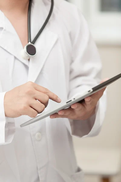 Doktor işte.