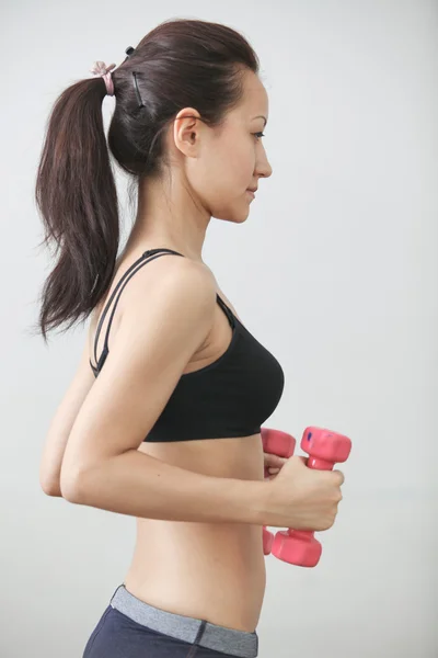 En el gimnasio —  Fotos de Stock