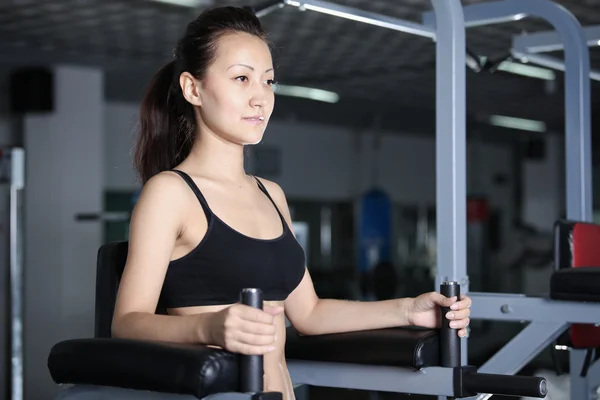 En el gimnasio —  Fotos de Stock