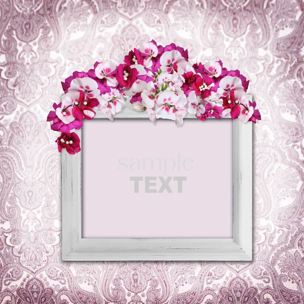Vintage elegance background with frame and flowers — Stock Photo, Image