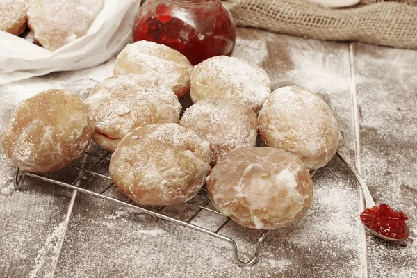 Fresh donuts with jam — Stock Photo, Image