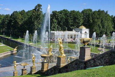 Peterhof, büyük çağlayan