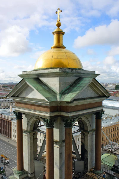 Saint-Petersburg, belfry of St. Isaac — Stock Photo, Image