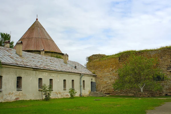 La "vieja" prisión de Schlisselburg fortaleza — Foto de Stock