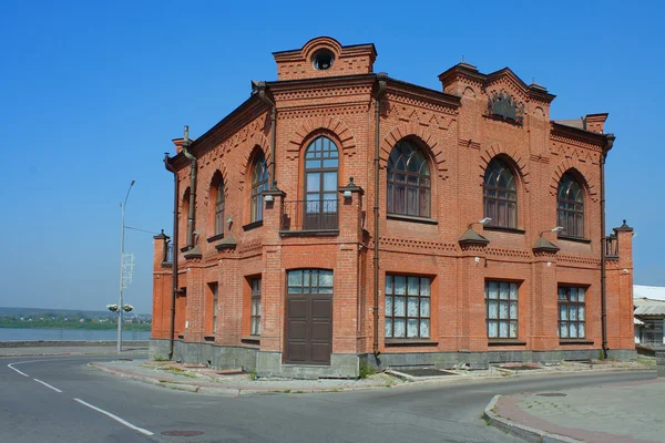 Tomsk, het oude gebouw van het restaurant — Stockfoto