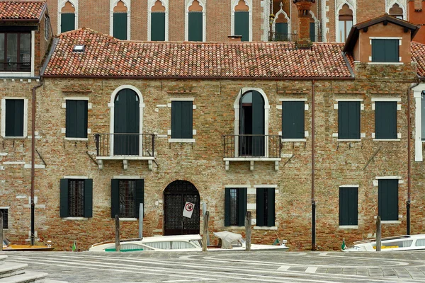 Venice, former Abbey of San Gregorio — Stock Photo, Image