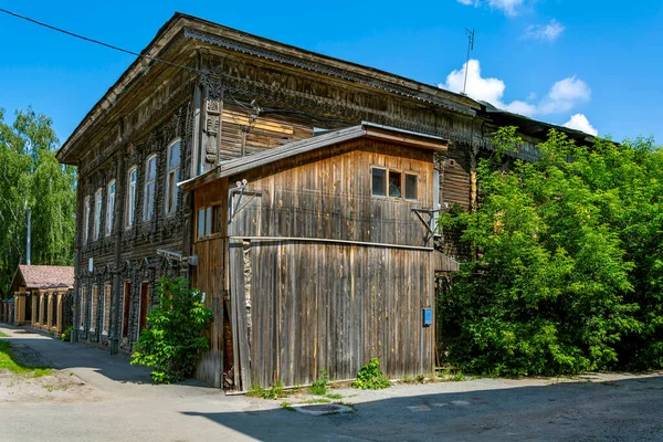 Tomsk Μια Παλιά Ξύλινη Πολυκατοικία Στην Οδό Tatarskaya — Φωτογραφία Αρχείου