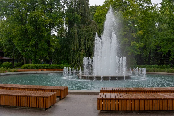 Kaliningrad Une Fontaine Pittoresque Forme Conique Dans Parc Ville — Photo