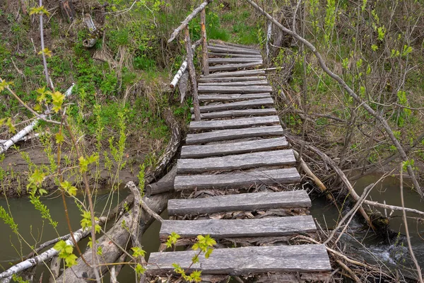 Puente Peatonal Sobre Pequeño Río Itkara Región Kemerovo Kuzbass —  Fotos de Stock