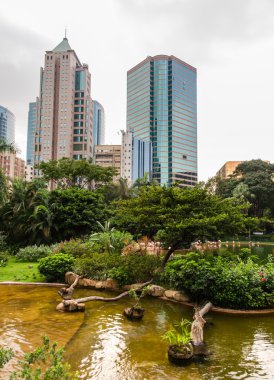 gökdelenler ve park