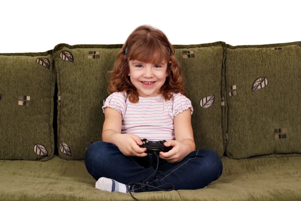 Kleines Mädchen spielen Videospiel — Stockfoto