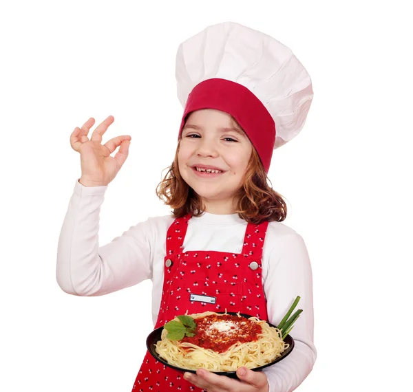 Happy little girl cook with spaghetti — Stock Photo, Image