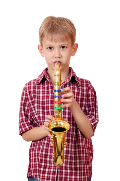 Pojke spela musik på saxofon porträtt — Stockfoto