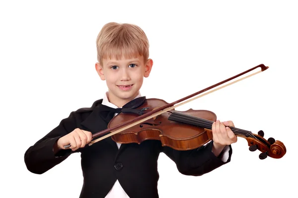 Menino de smoking toca violino — Fotografia de Stock