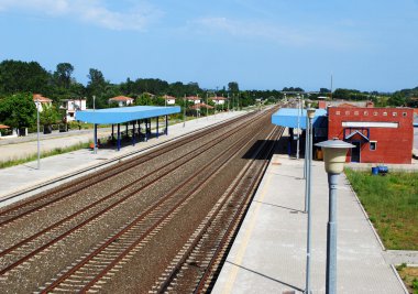tren istasyonu nei pori Yunanistan