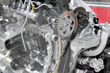araba motoru detaylı ön görünüm
