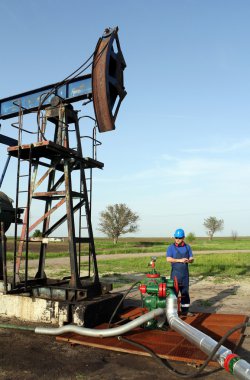 tablet pc ile petrol işçisi denetlemek boru hattı