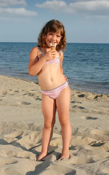 Little Girl Beach Pictures Images Stock Photos Depositphotos Little Girl Beach Pictures Images Stock Photos Depositphotos