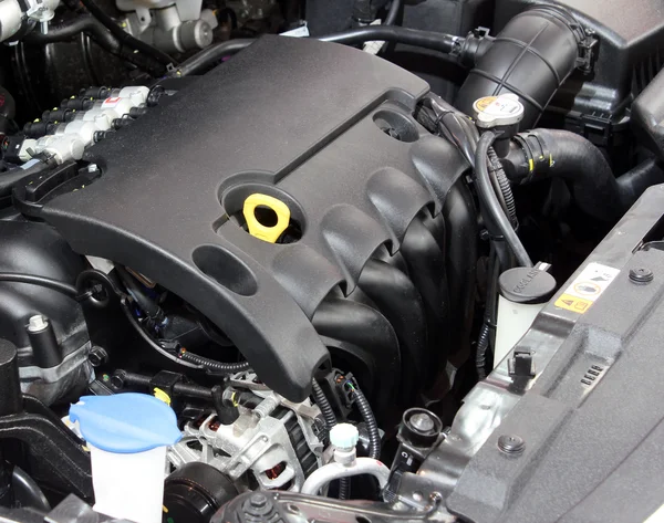 Motor de carro poderoso fechar — Fotografia de Stock