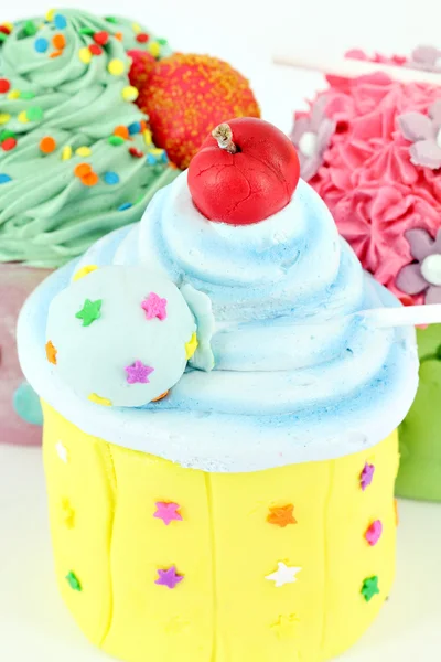 Süße bunte Cupcakes Lebensmittel Hintergrund — Stockfoto