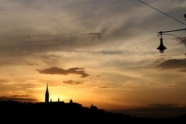 Zachód słońca nad rybak bastion Budapeszt — Zdjęcie stockowe