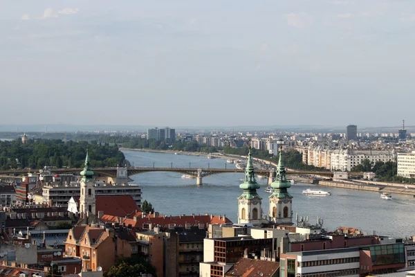 Мост через Дунай в Будапеште — стоковое фото
